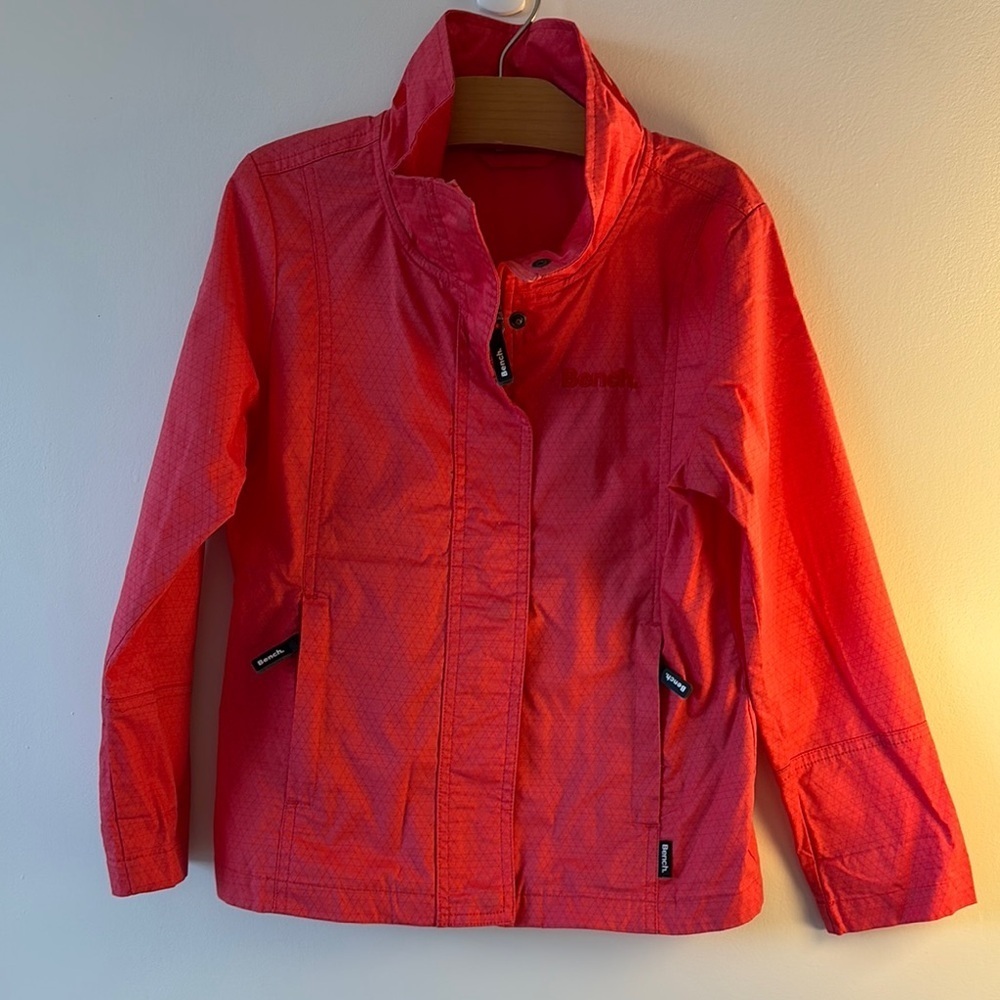 Bench Red Raincoat Lightweight Water-Resistant